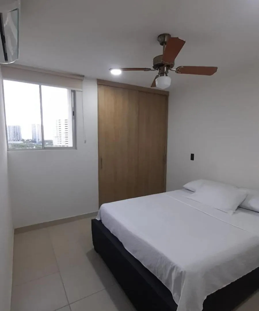 Hermoso Apto Cerca A La Playa Bello Horizonte Plaza Santa Marta  Colombia