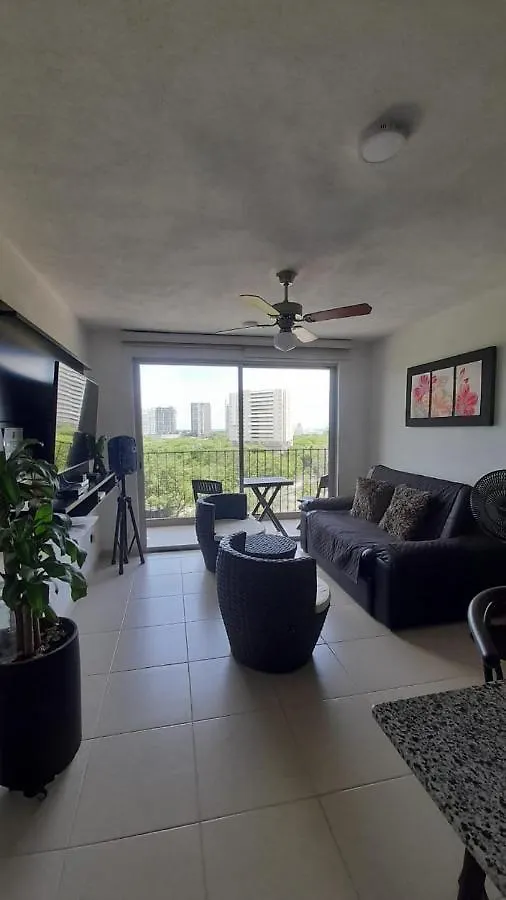 Apartment Hermoso Apto Cerca A La Playa Bello Horizonte Plaza Santa Marta  Colombia